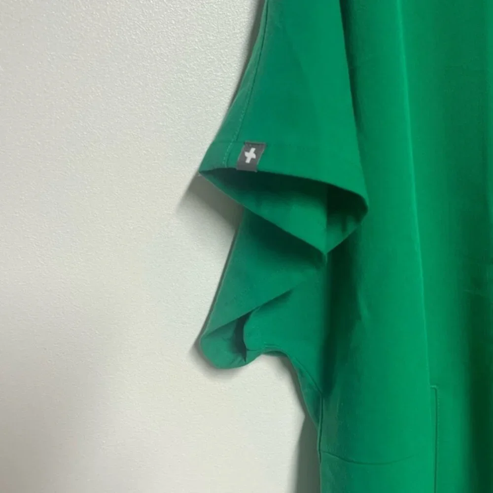 NWOT FIGS Montex Scrub Top Green Womens XXl Indocyanine Green - Picture 5 of 5